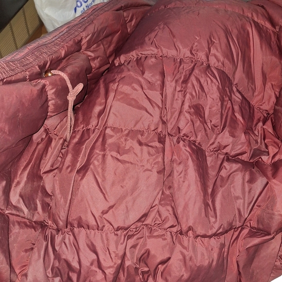 Vintage Triple Fat Goose Down Jacket with Unique Pattern in a ladies size XL. - Picture 11 of 15